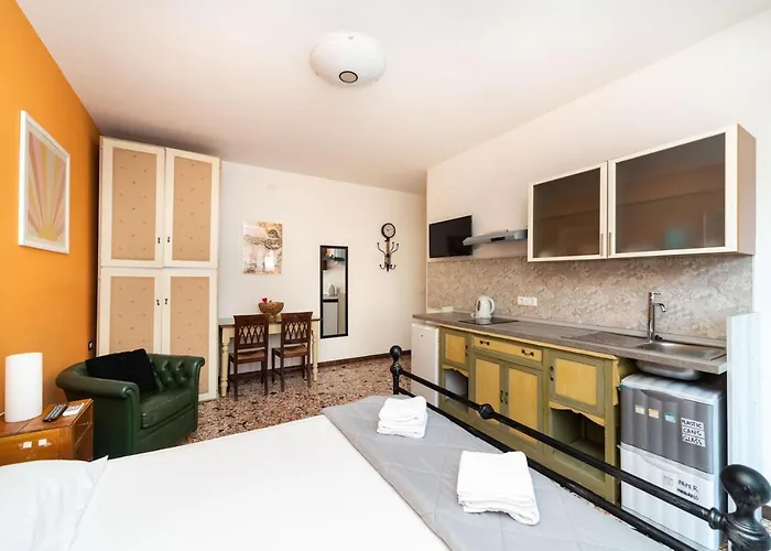 Monti Guesthouse
